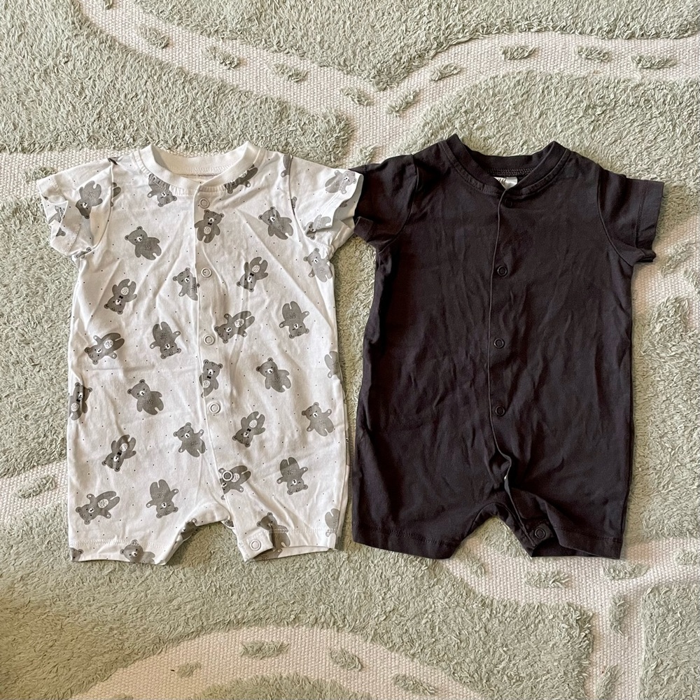 H&M Baby Exclusive Bundle of Two Rompers - 1-2 Months